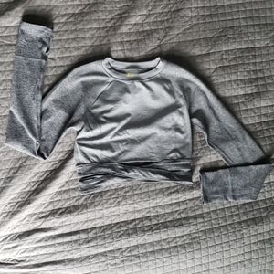 Zella Crop Top with cutouts and thumb holes